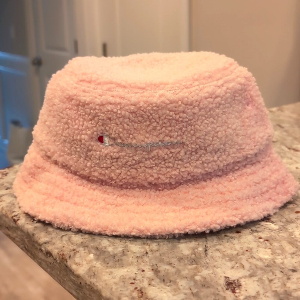 Champion Sherpa Bucket hat NWOT